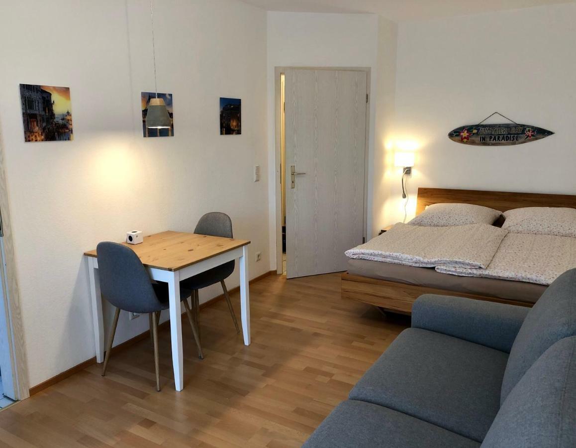 Bed & Kitchen Apartment Gießen Екстериор снимка